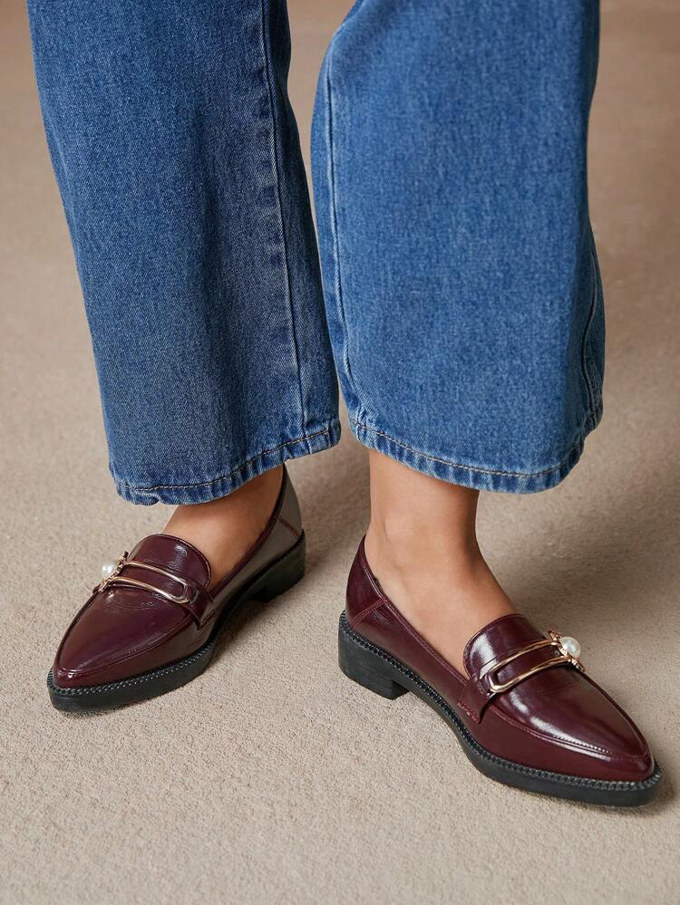 CUCCOO CURVES Plus Size Wide Fit Wedge Heel Platform Shoes, Pointed Toe Solid Black High Vamp Lace-Up British Style Shoes, Women Loafers