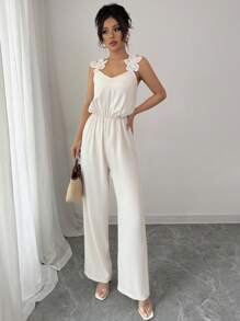 Chiquease 3D 珍珠装饰花卉连体裤，适合夏季的简约时尚设计