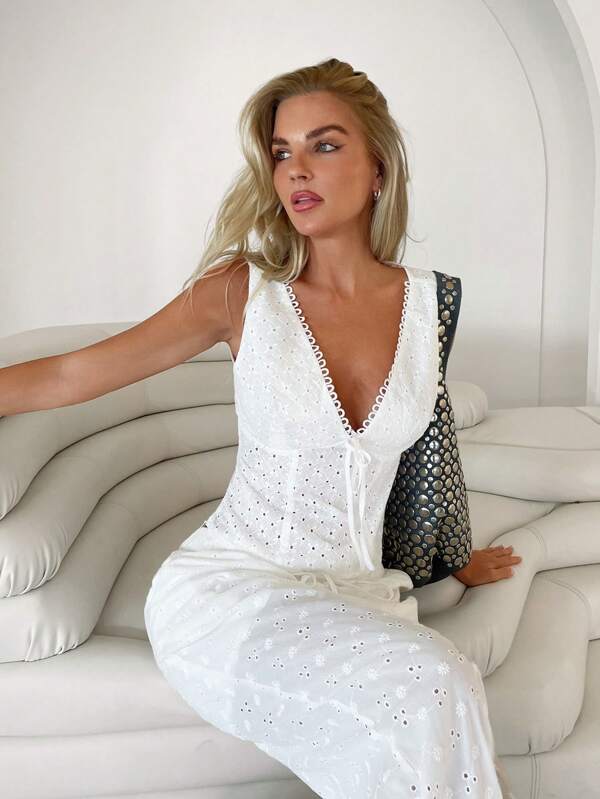 Roylia Women's Embroidered V-Neck Sleeveless Tie Front Shirt