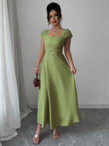 Modelyn Gaun Elegan Wanita Warna Polos dengan Leher Persegi dan Model Silang. - Mint Green - View 3