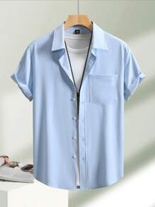 Manfinity Homme 男士纯色单排扣休闲口袋短袖衬衫（随机印花）男士短袖正装衬衫男士修身衬衫男士夏季正装衬衫男士正装衬衫短袖 - 淺藍色 - 查看 3