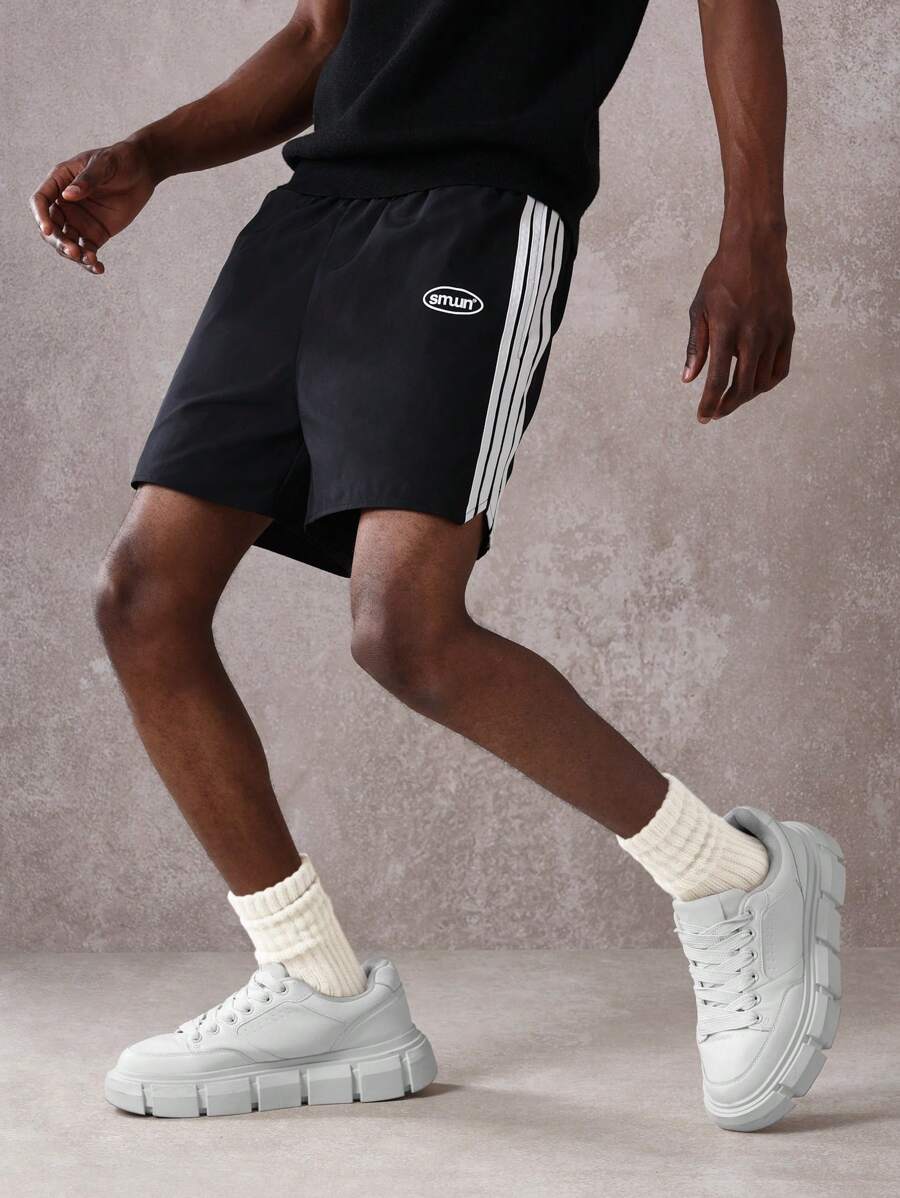 SUMWON 优质运动表现训练短裤，带侧条纹，透气运动跑步健身短裤，带松紧腰带，非常适合健身房训练夏季活动