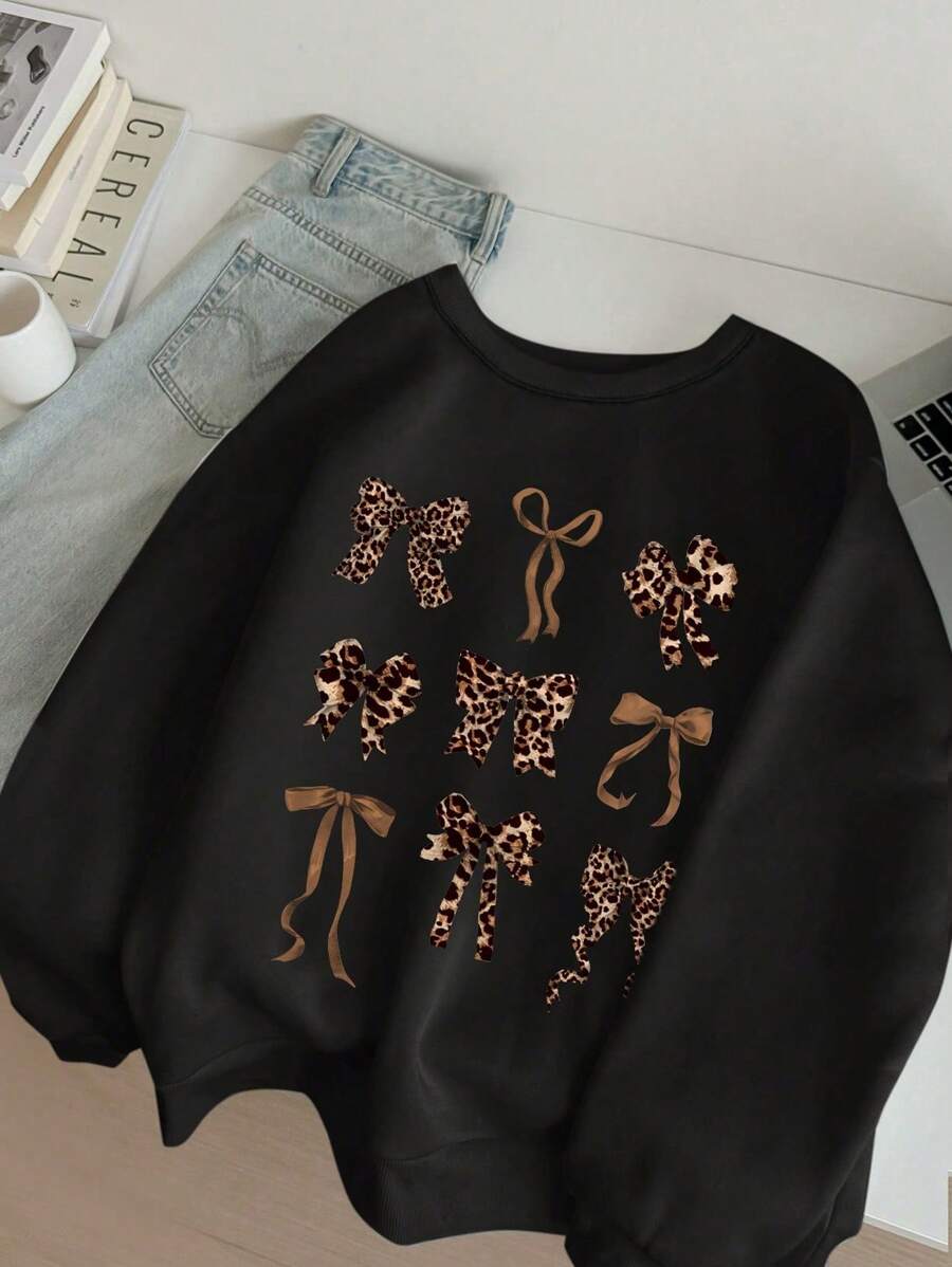 Attitoon 休闲简约美式复古豹纹蝴蝶结图案圆领宽松厚款卫衣女款,适合秋冬季 - 黑色 - 查看 1