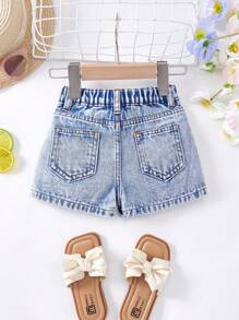 SHEIN Babymeisje 2025 Nieuwe schattige fruit- en bloemenprint blauwe denim skort Kid Girls Lente en zomer casual vakantie Country Boho-kleding, strandoutfits voor kidmeisjes, western streetwear voor meisjes, springbreak-outfits, vakantie-outfits voor meisjes kort