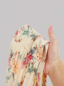 SHEIN MOD 女士方领黄白花卉印花修身褶皱优雅魅力上衣，秋季服装，万圣节服装，文艺复兴风格上衣，文艺复兴集市，锐舞派对上衣 - 黃色 - 查看 5