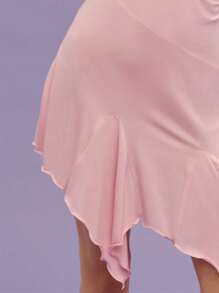 COUREZ Asymmetrisches Trägerkleid Mini Sommer Outfits für Frauen Urlaub/Straßen Lässig/Y2K/Lässig Musikfestival Vintage