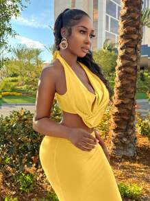 BamGleam Women Plunging Neck Backless Halter Top And Skirt Co-Ord Set - Yellow - View 6