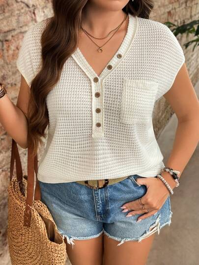 SHEIN LUNE Top sin tirantes acanalado de mujer de talla grande, sólido, tipo crochet, con botones, como atuendo de verano