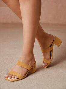 CUCCOO CURVES 大码女式宽版一脚蹬凉鞋，夏季露趾双带休闲/旅行/日常穿着 - 駝色 - 查看 3