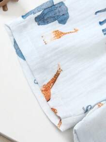 SHEIN 3M-3T Toddler Baby Boys Cute Cartoon Animal Print Half-Open Collar Button Decor Pocket Short Sleeve Top And Elastic Waist Shorts Set, Casual Cotton Outfit, Summer Summer Clothes For Baby Boys Boy Baby Clothes Baby Boys Sets Infant Summer Clothes - Grey - View 7