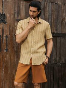 Manfinity Homme Camisa de manga corta con botones y tela a rayas texturizada para hombres, versátil y perfecta como regalo para el novio. - Albaricoque - Ver 5