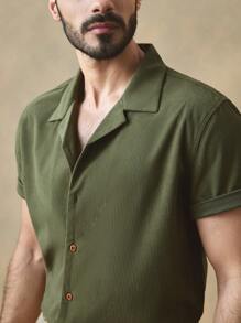 HIMLAND Men's Casual Slim Fit Textured Green Short Sleeve Shirt, Suitable For Outdoor, Home, Dating, Beach. Men's Short-Sleeved Single-Button Casual Shirt, Suitable For Outdoor, Home, Dating, Beach, Men Gifts, Old Money