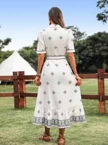 SHEIN LUNE 女士休闲几何印花 Polo 领纽扣灯笼袖荷叶边下摆 A 字形连衣裙，度假优雅装扮 - 彩色 - 查看 2