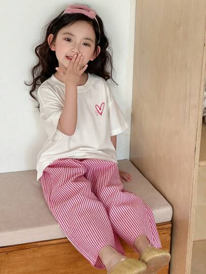 Dazy Kids Bộ đồ ngủ quần sọc in hình trái tim cho bé gái