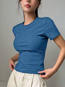 DAZY Fitted Solid Color Casual Round Neck Short Sleeve T-Shirt For Women - Blue - View 4