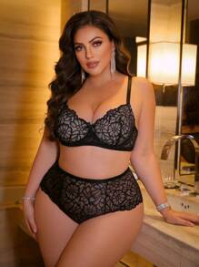 Plus Size Lace Patchwork Lingerie Bra & Panty Set, Wire-Rimmed - Black - View 3