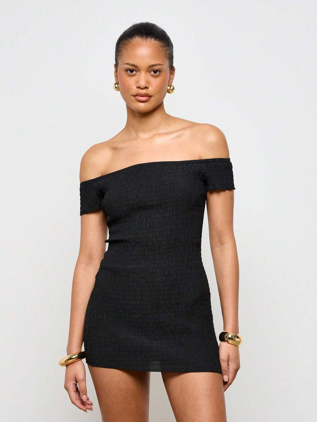 off shoulder smocked bodycon dress AiiRZ Off Shoulder Smocked Mini Dress Bodycon Style Short Sleeve Party Club  Night Out Summer Spring Evening Form Fitting Fashion｜MISSGUIDED
