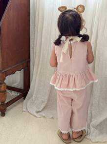 SHEIN Vintaside Kids 2pcs/Set Baby Girls Casual Country Style Sweet Sleeveless Lace Trim Blouse & Wide Leg Pants 2 Pieces Set, Spring/Summer - Pink - View 2