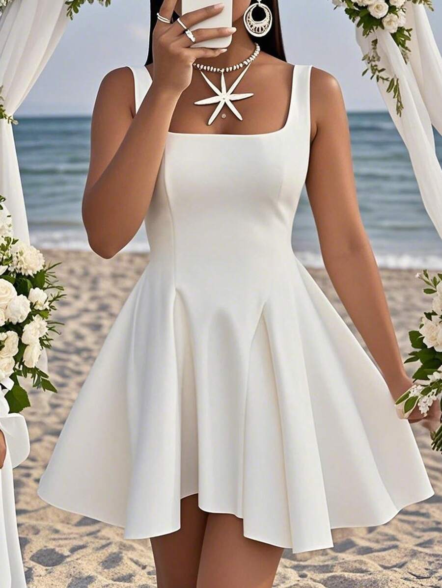 Slaydiva 新款春夏休闲优雅日常约会甜美宽肩带伞裙大露背白色A摆裙女小连衣裙-B - 白色 - 查看 1