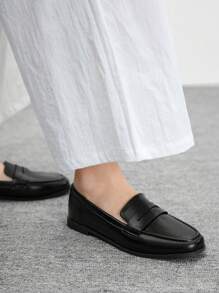 CUCCOO BIZCHIC 女士时尚休闲简约平底便鞋 - 黑色 - 查看 3