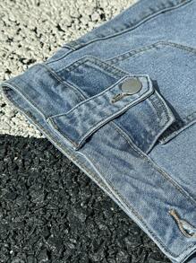 SHEIN EZwear Plus Size Fashionable Washed Slim Fit Denim Shorts For Summer