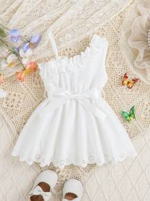 SHEIN Đầm không tay dây mảnh dễ thương thanh lịch cho bé gái, thích hợp cho các buổi đi chơi, ngày lễ, chụp ảnh, họp mặt gia đình và tiệc tùng vào mùa xuân/hè - trắng - Xem 9