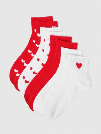 Kawaii Women's Heart Pattern Casual Versatile Comfortable Ankle Socks