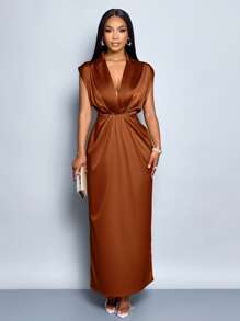 SOLERSUN Women Commute Minimalist Office Old Money Simple Lapel Neck Batwing Sleeve Ruched Bodycon Satin Dress Maxi Women Outfit - Brown - View 4