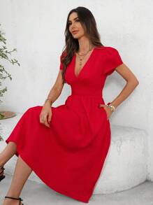 SHEIN Clasi Vestido elegante de mujer de unicolor con cuello en V, dobladillo con volantes, corte evasé hasta media pierna con bolsillos laterales - Atuendo de verano para mujer / Ropa de verano / Atuendos para conciertos / Atuendos para conciertos en el campo / Atuendos para festivales / Atuendos para Nashville / Atuendos para Ibiza / Vestido de Pascua / Atuendo de Pascua / Ropa elegante de vacaciones casual bohemia / Vestido de graduación / Vestido de graduación blanco / Vestido de fiesta / Atuendos para brunch / Vestido de boda para invitada / Ropa de iglesia para mujer / Bonitos vestidos de mujer elegantes y de clase