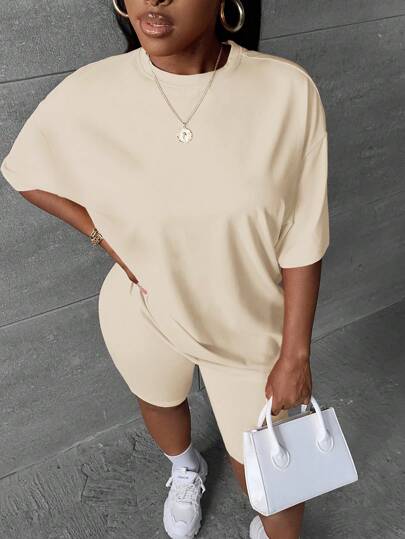 Slaydiva Women Round Neck Drop Shoulder T-Shirt And Shorts Casual 2 Pieces Set,Summer Sets