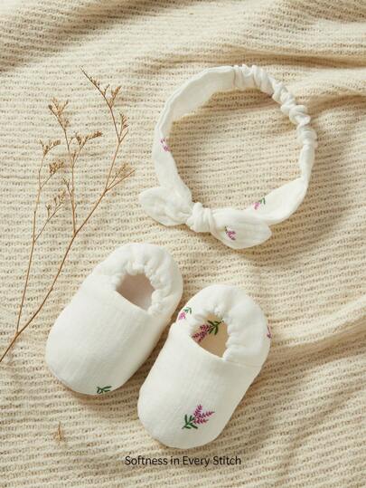 Cozy Pixies 新生儿荷叶边蝴蝶结碎花发带和袜子套装，适合作为礼物套装