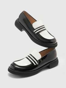 CUCCOO BIZCHIC Women's Casual Comfortable Oxford Shoes With Contrast Color, Versatile Daily Wear - Black and White - View 2