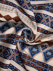 SHEIN VCAY Plus Size Women Summer Geometric Print Tassel Trim Casual Shorts, Nashville Stripe Summer Spring Easter Festival Rave Elegant Vacation Casual Boho Graduation Brunch Wedding Guest Women Bohemia Concert Country Concert Beach Vacation - Multicolor - View 7