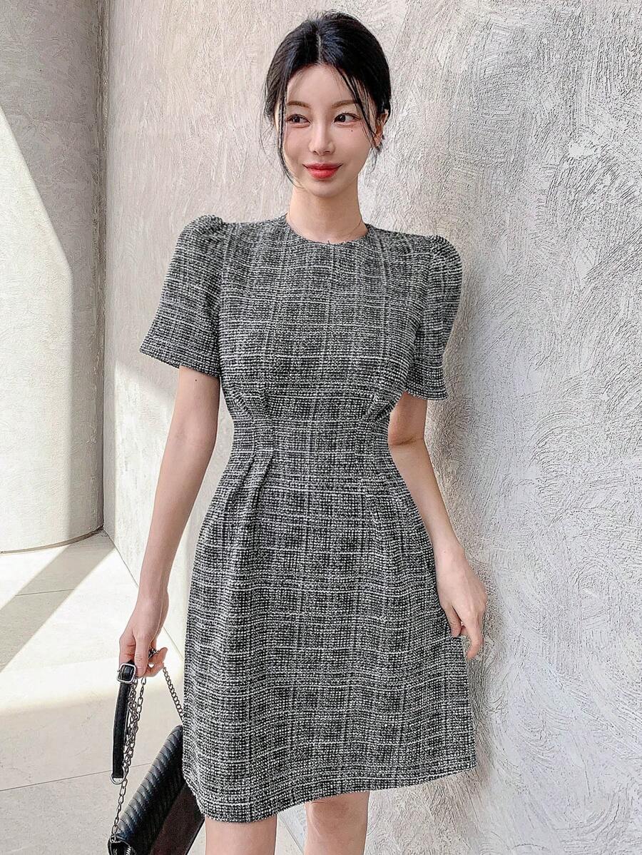 DAZY Women's Elegant Plaid Round Neck Short Sleeve Mini Dress, Summer Elegant - Black - View 1