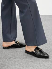 CUCCOO BIZCHIC Women's Minimalist Flat Slip-On Shoes, Versatile For Vacation, Casual Outfits, And Commuting - Black - View 5