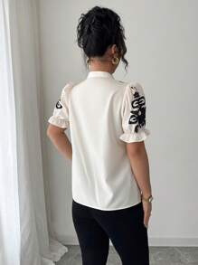 Elenzga 优雅度假风印花缺口领泡泡袖衬衫 - 彩色 - 查看 2