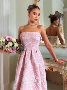 SHEIN PETITE Áo crop top hở lưng gợi cảm vải dệt họa tiết váy dạ hội đầu xuân mới, trang phục nghỉ dưỡng có dải chống trượt, cạp chun sau lưng, thiết kế viền loe, dài đến giữa bắp chân dành cho quý cô - Hồng - Xem 4