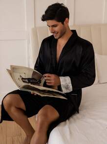 Men's Patchwork Mountain Graphic Loose Flannel Robe - Black - View 6