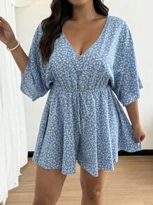 Flirla 大码女式 V 领荷叶边袖短袖上衣和宽松短裤套装，优雅碎花可爱度假休闲法式连体衣 - 藍色 - 查看 1