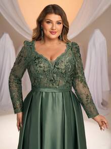 Glamrae 大码优雅奢华浪漫V领长袖法式蕾丝雪纺连衣裙，荷叶边露背设计，闪亮缎面超大码A字裙摆婚纱，新娘，情人节 - 綠色 - 查看 6