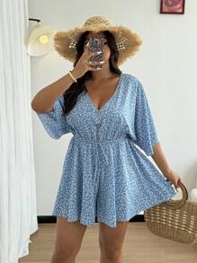 Flirla 大码女式 V 领荷叶边袖短袖上衣和宽松短裤套装，优雅碎花可爱度假休闲法式连体衣 - 藍色 - 查看 2