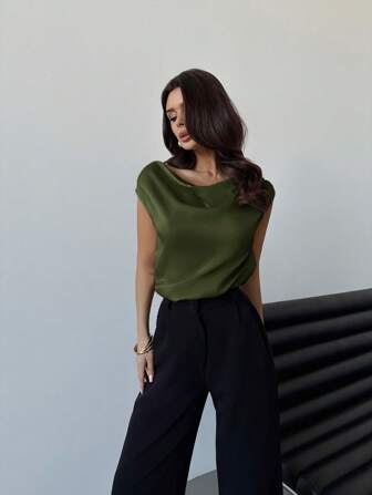 Firerie Blusa de satén de unicolor con cuello arrugado asimétrico sin mangas, elegante para mujeres, adecuada para el trabajo, el viaje diario, las citas y las bodas, primavera/verano