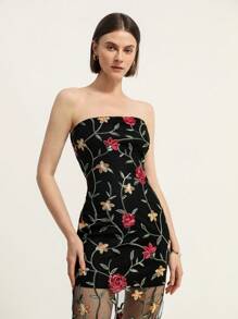 Aveloria Rosie Elegant Romantic Heavy Lace Mesh Long Dress, Sexy Sheer Strapless Design All Over Print  For Summer Spring Fall Autumn