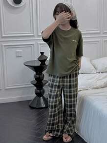 Dazy Kids 青少年女孩图案 T 恤和格子裤休闲家居套装