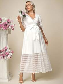 SHEIN 孕妇撞色网眼V领短袖蝴蝶结腰部优雅连衣裙孕妇装 - 白色 - 查看 7