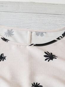 SHEIN LUNE 大码随机印花休闲衬衫，夏季时尚 - 杏色 - 查看 3