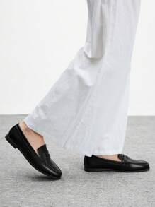 CUCCOO BIZCHIC 女士时尚休闲简约平底便鞋 - 黑色 - 查看 4