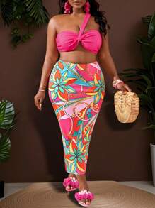 Slaydiva Plus Size Women Summer Casual Sleeveless Printed Halter Top And Bodycon Mini Skirt Set