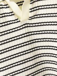 SHEIN Playful Pals 1 chiếc áo thun polo cổ chữ V dệt kim kẻ sọc tổ ong thường ngày cho bé trai, phù hợp cho bé trai từ 4-7 tuổi mặc vào mùa xuân/hè - Màu be - Xem 7