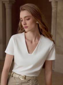 MOTF PREMIUM V NECK SHORT SLEEVE T-SHIRT - White - View 8